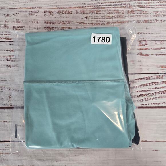 Athleta Leggings Size L Set 2 Ultra High Rise Elation & Ultimate Stash II Capri - Picture 11 of 11